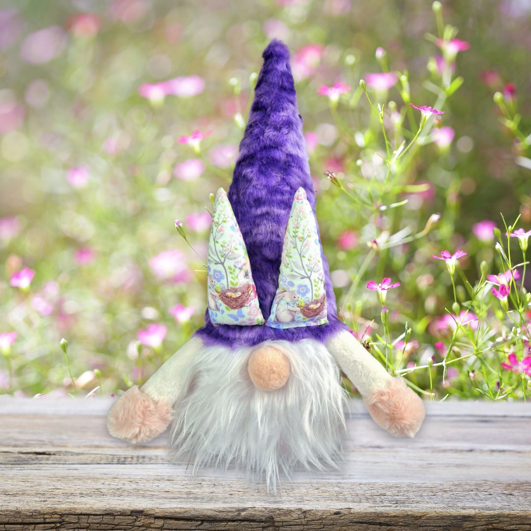 Gnomo Artesanal de Páscoa – Lilás dos Sonhos