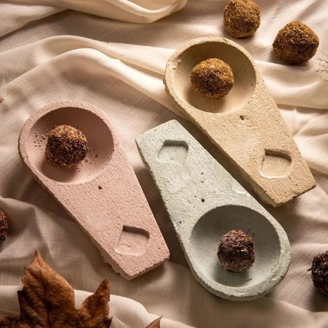 Porta Incensos de cimento e defumadores